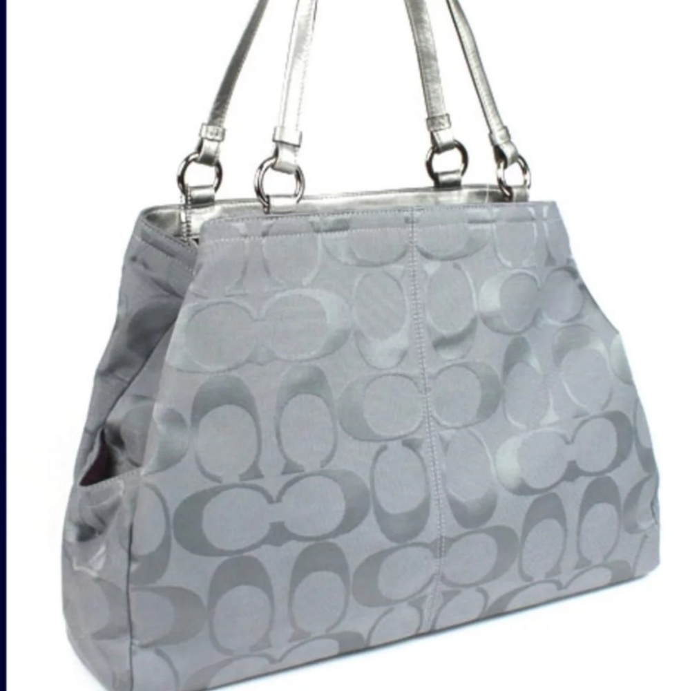 Coach Gabby Signature Tote